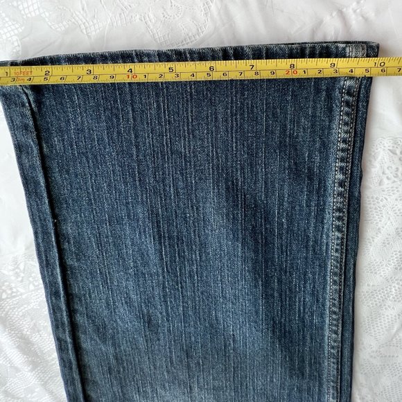 LEVI STRAUSS & CO. Men's 42x32 Style 559 Relaxed Straight Fit Jeans - Picture 15 of 16